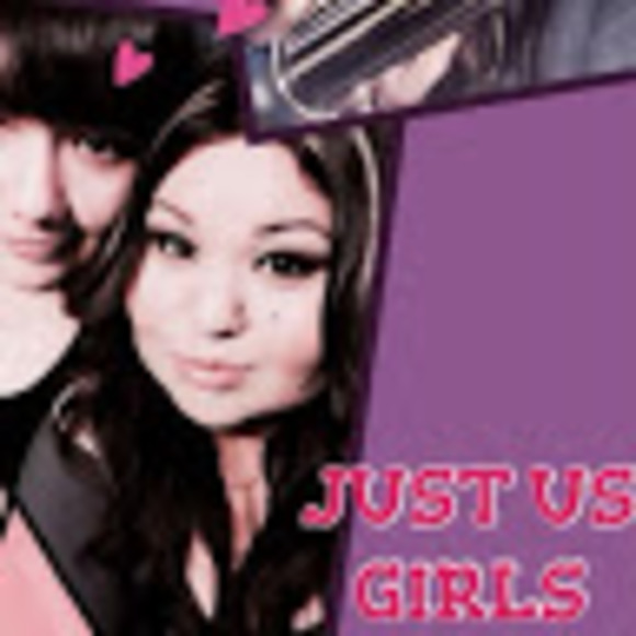 Meet your Posher, Gloria - Picture 1 of 1